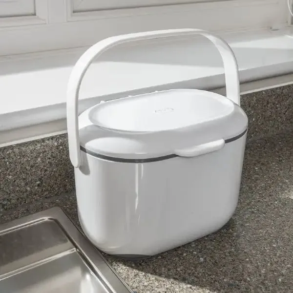 Addis Compost Caddy White & Metallic - 2.5 Litre