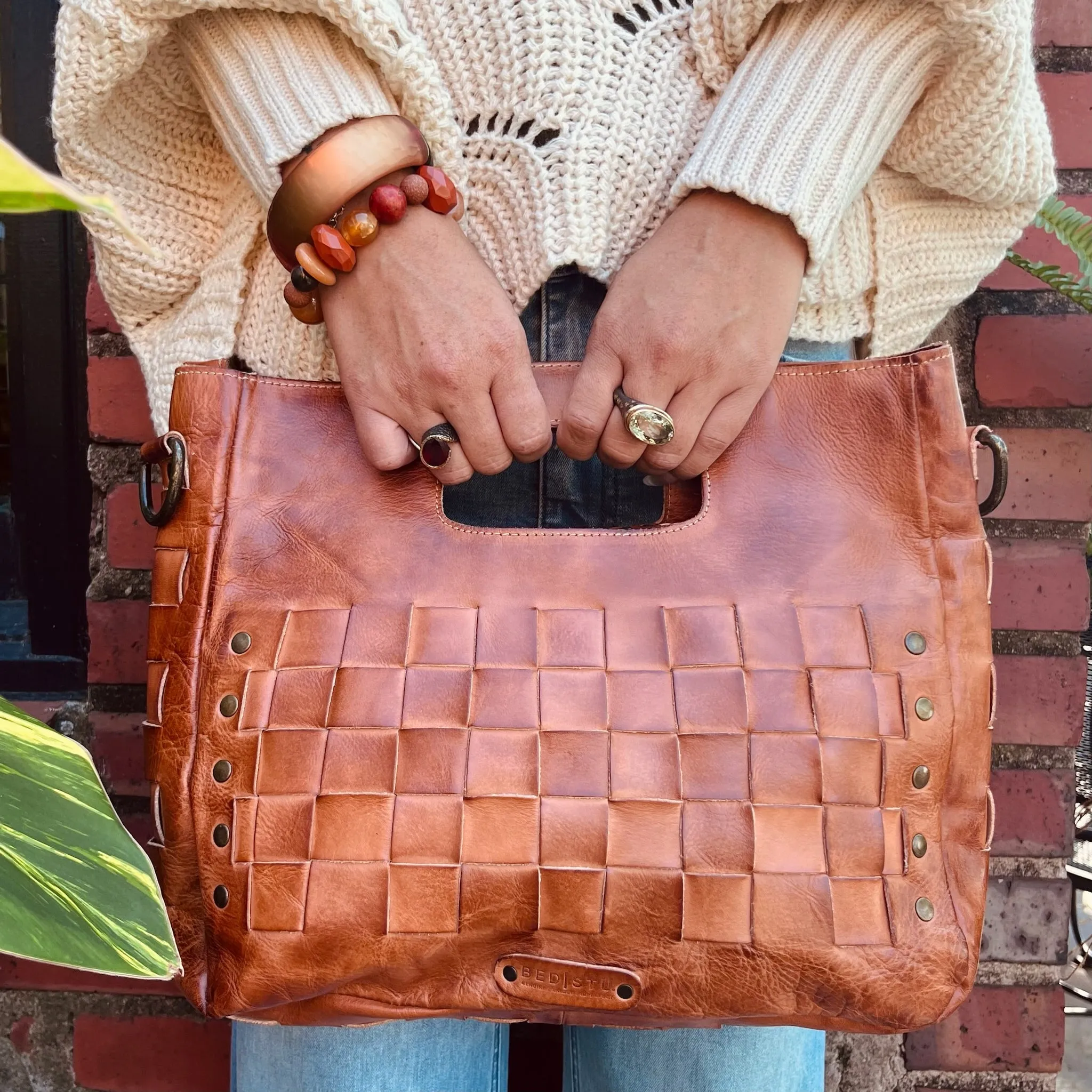 Cognac Orchid Everyday chic Crossbody bag