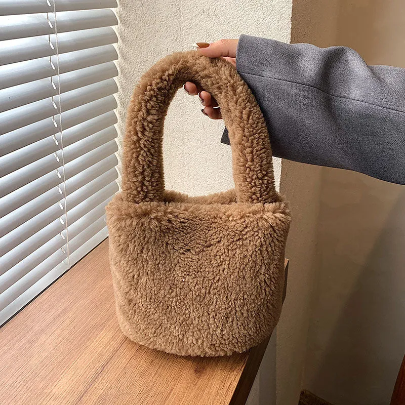 Cuddly Plush Mini Bucket Bag