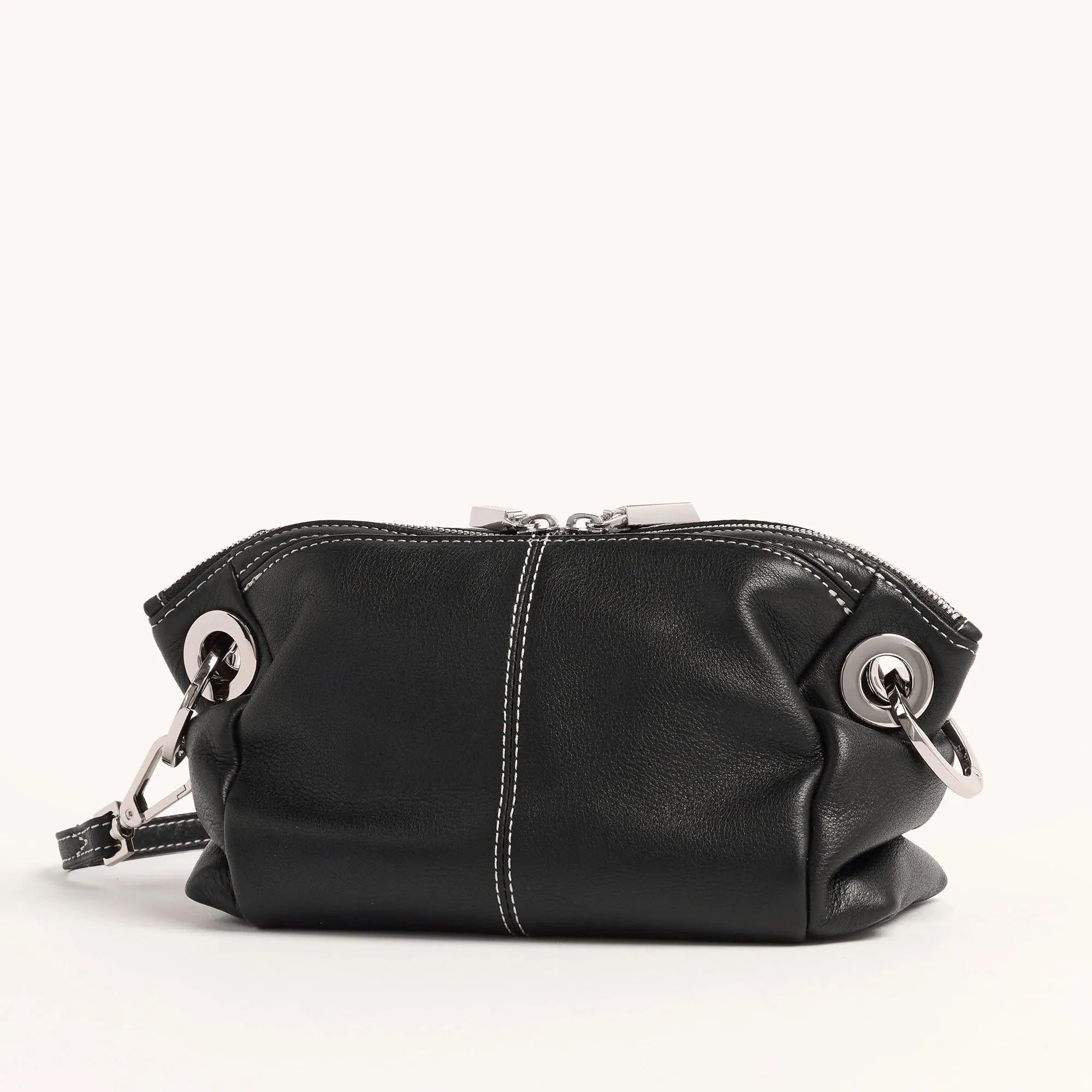 Daniel Crossbody Clutch | Tempo Black/Silver | sml