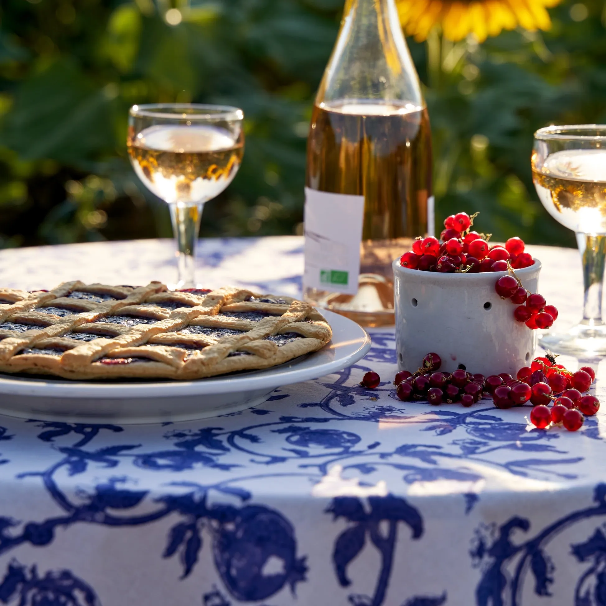 French Tablecloth Granada Violet Bleu