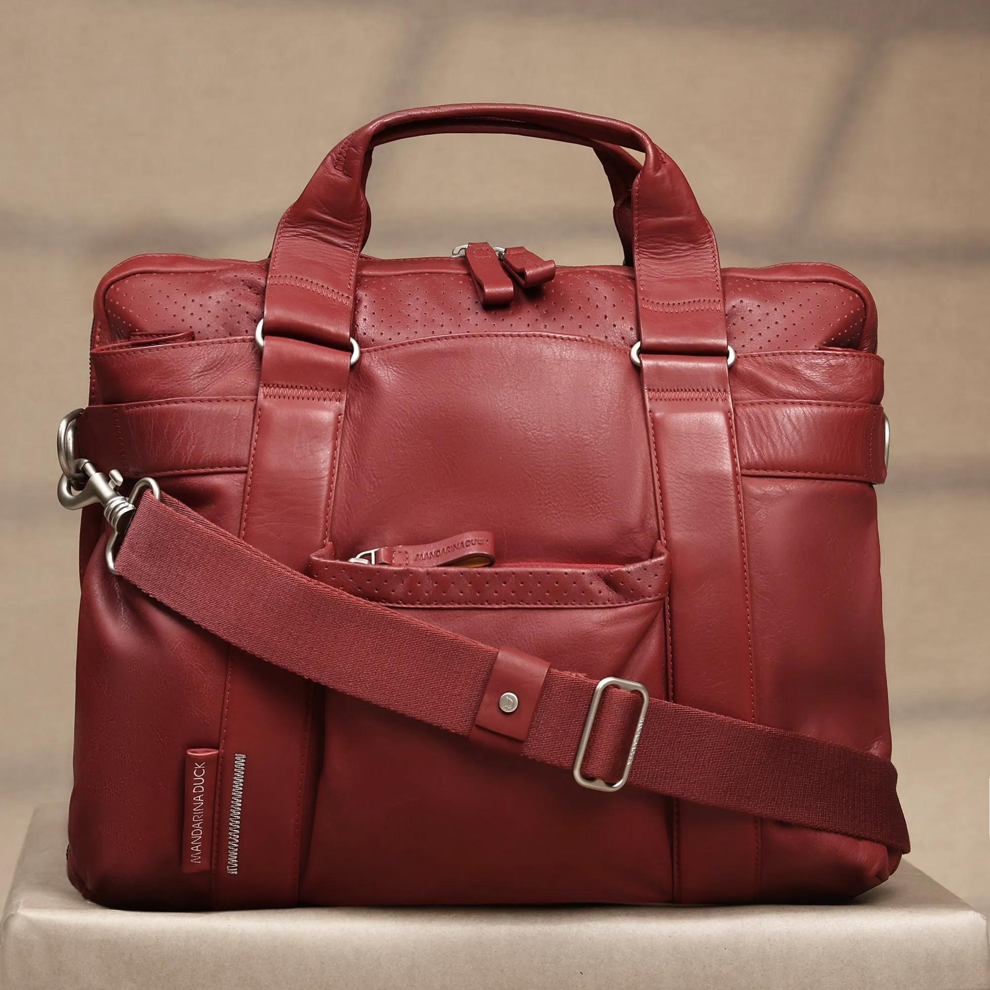 Grace Collection Limited Edition Genuine Leather Red Laptop Bag With Strap - Mandarina Duck