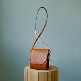 Helga Crossbody, Caramel Tan