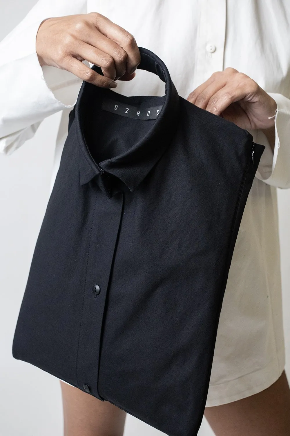 NORMCORE 2-way transforming piece: shirt / bag