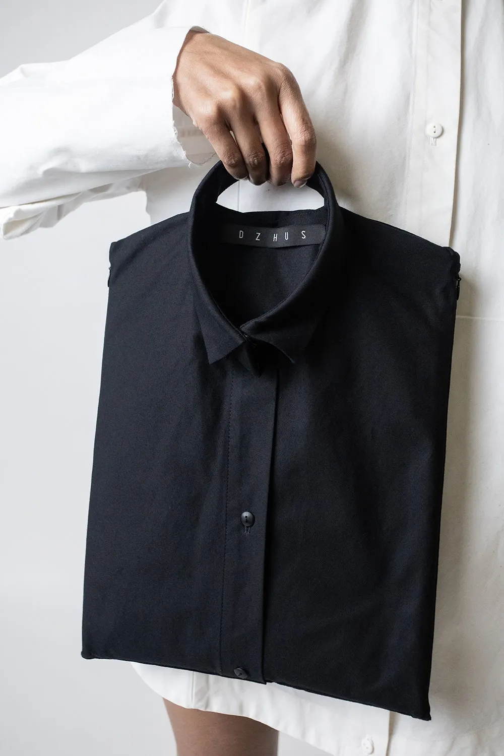 NORMCORE 2-way transforming piece: shirt / bag