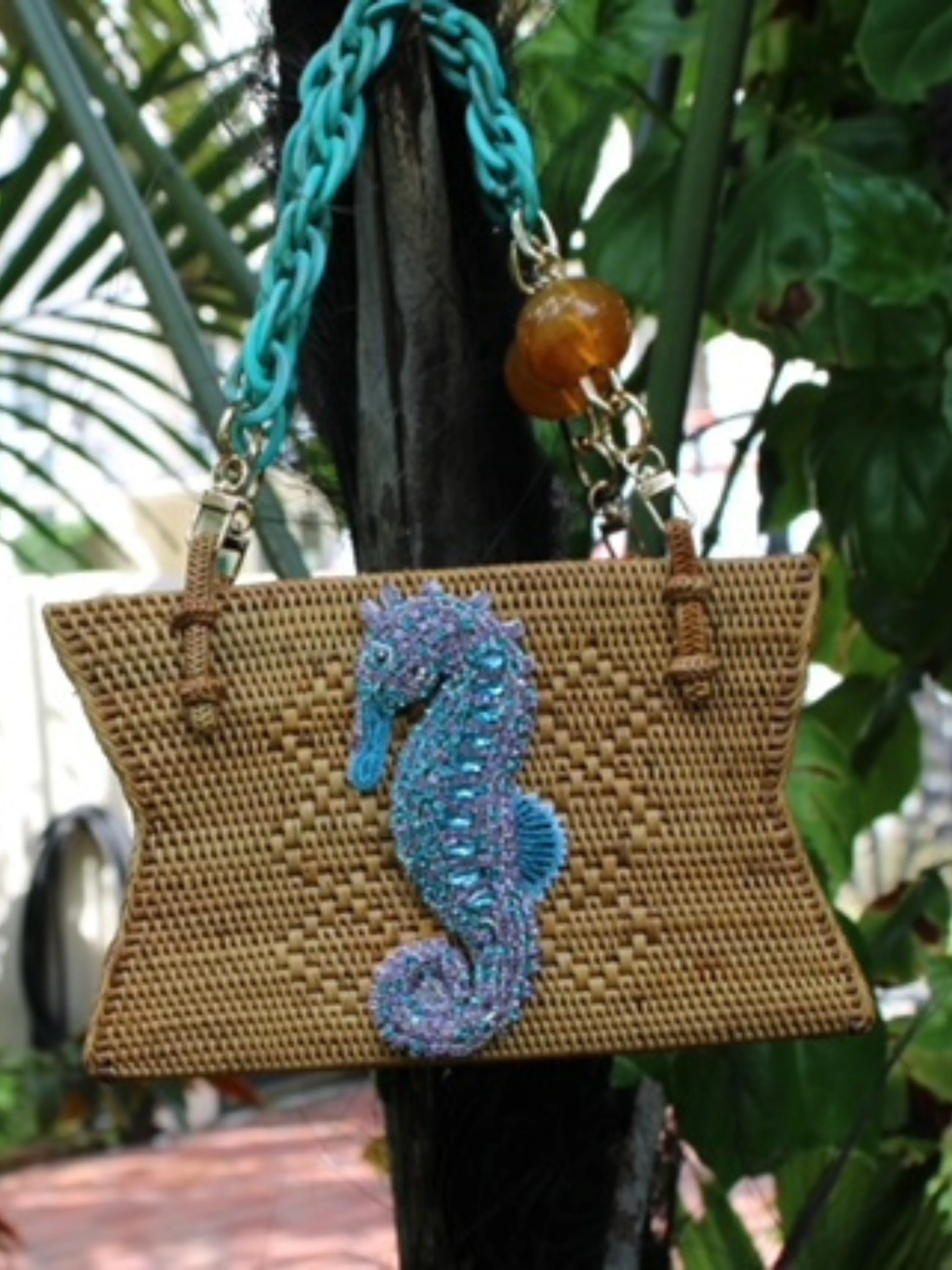 Raffia Handbag with Blue Seahorse