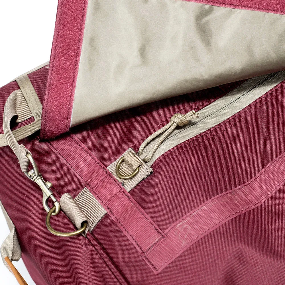 SMELL PROOF DUFFLE BAG "THE MAGNUM" - CRIMSON