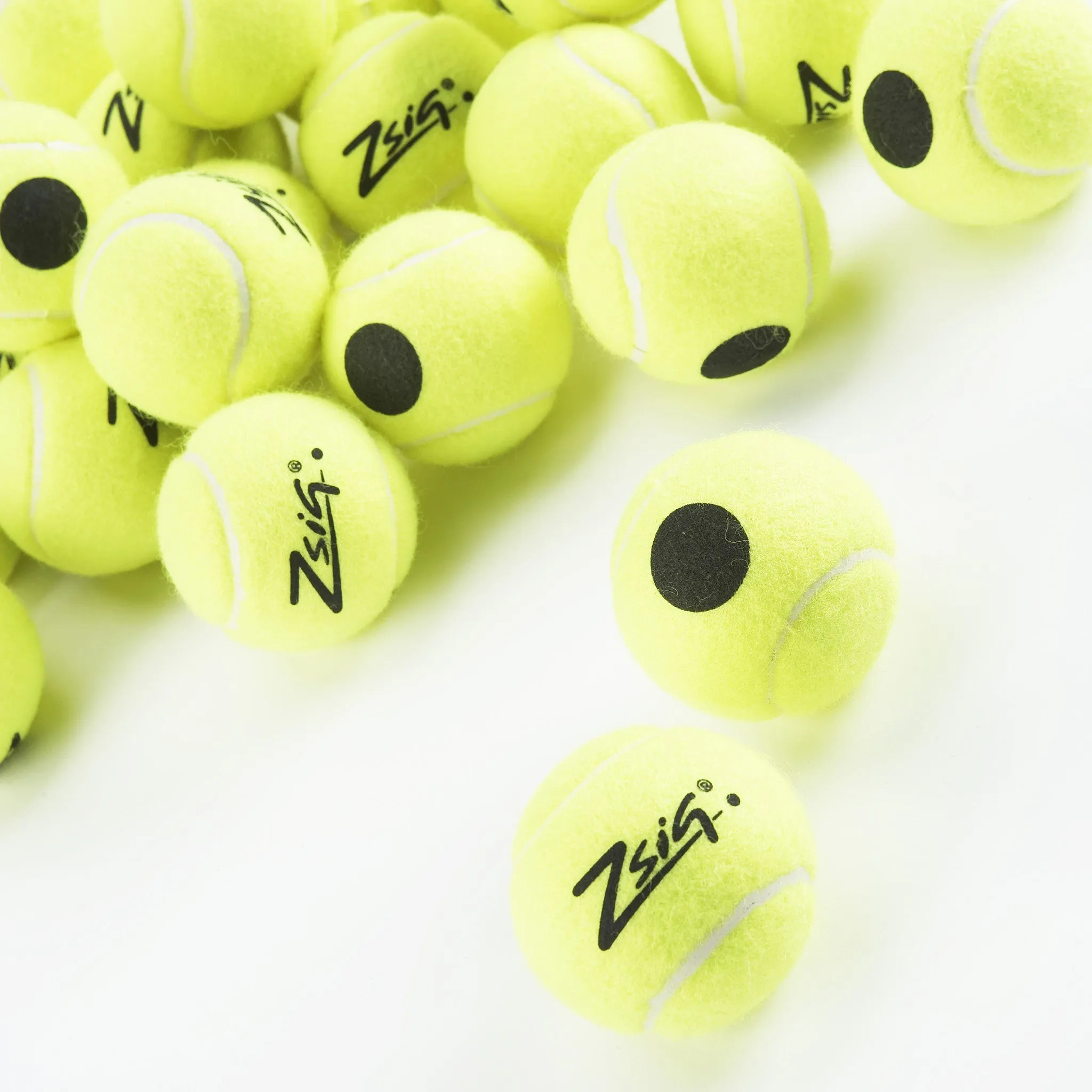 Tennis | Black Dot Training Balls | Bag of 5 Dozen (60)